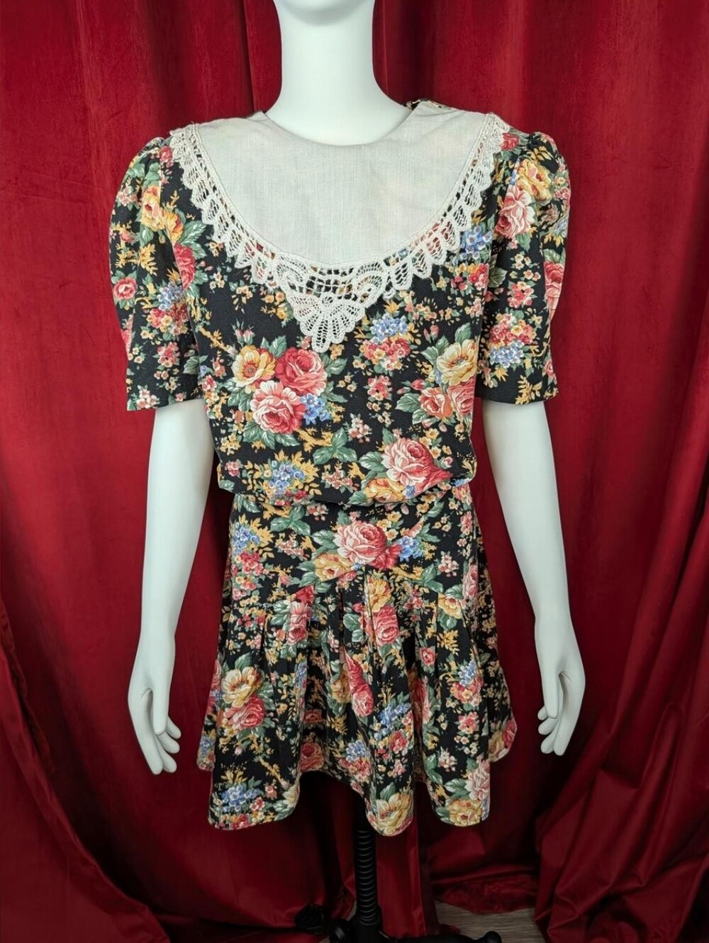 🖤🌹🖤 LISA MINI DRESS 🖤🌹🖤